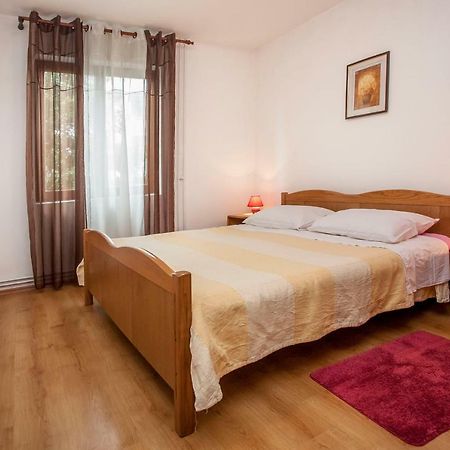 Apartment Regina Ровинь Экстерьер фото