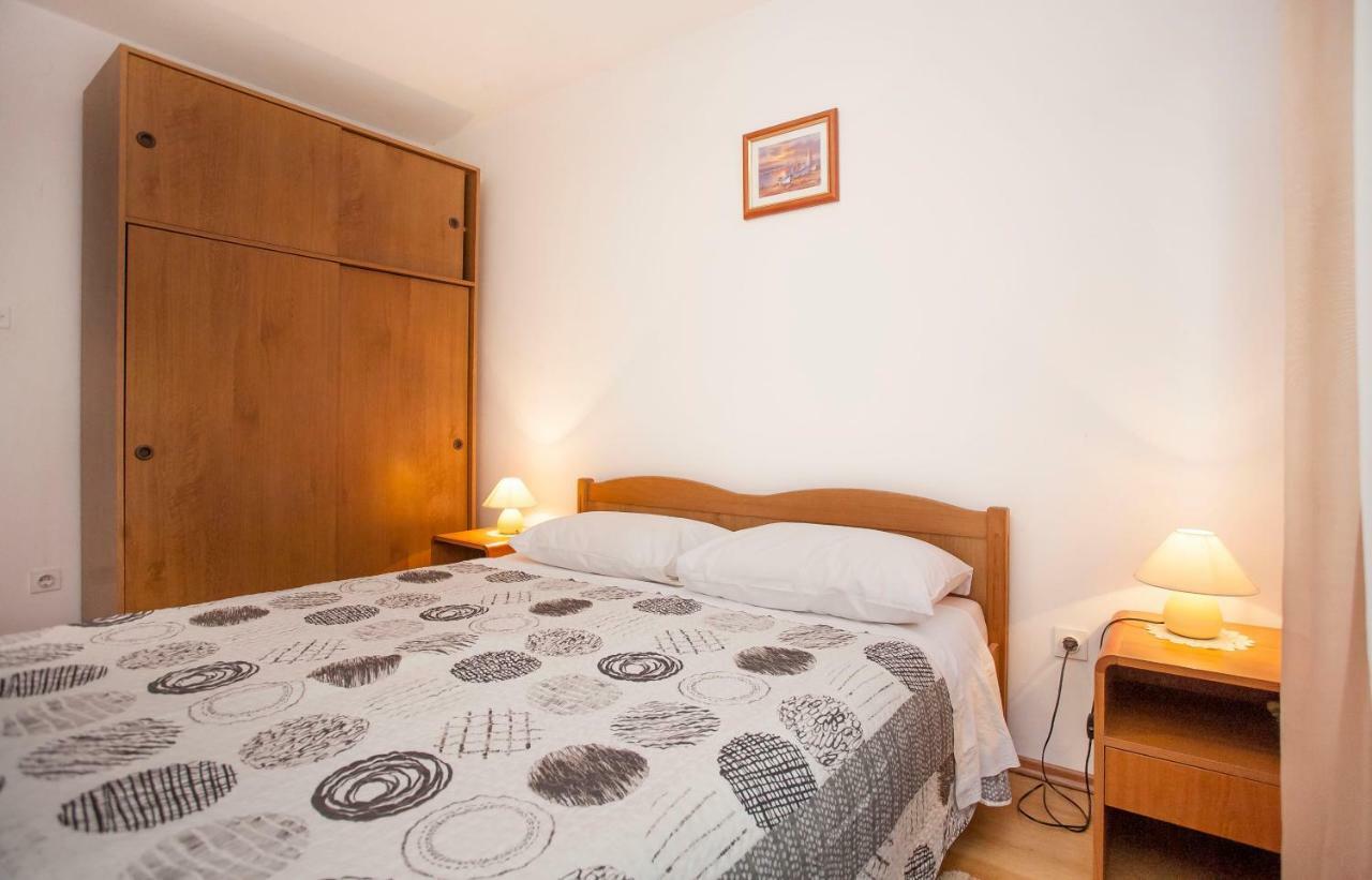 Apartment Regina Ровинь Экстерьер фото