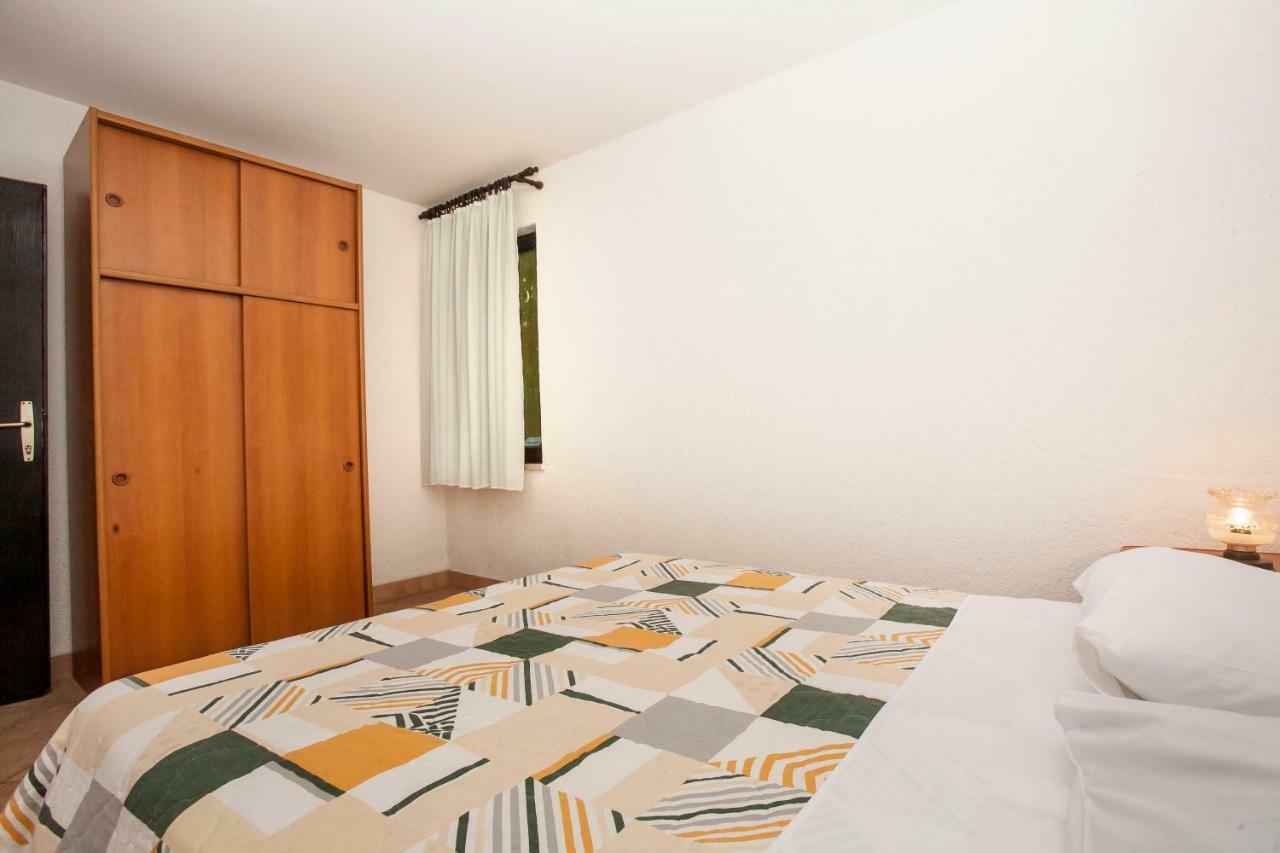 Apartment Regina Ровинь Экстерьер фото